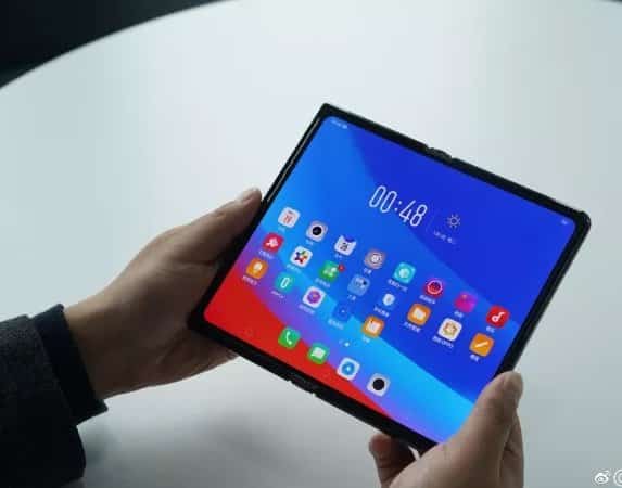 oppo foldable device